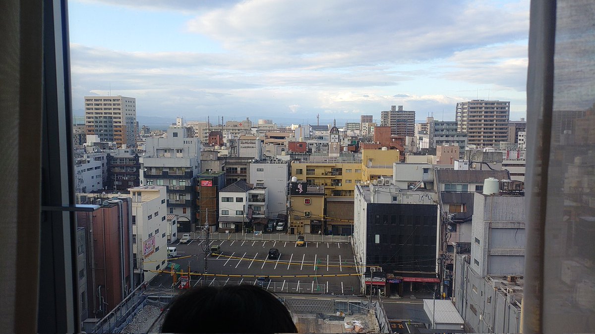 Tech21R's tweet image. 大分市内の宿に到着！
そして、ウェルカムドリンクでカンパーイ😊