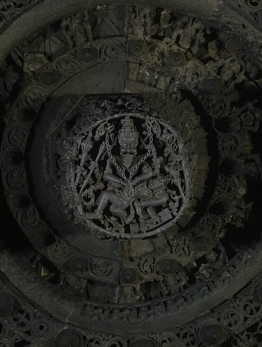 cricaddict2004's tweet image. Sit down bro. You don't even come close.
Built in 12th century 
📍Chennakeshava Temple,Belur, Karnataka.