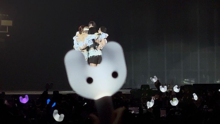 we refuse to stay silent when injustice stands before art and truth. we raise our voices for those who create with purity and courage. this isn’t just about music. it’s about integrity, love, and standing up for what’s right.

#WesupportNJZ 
#WestandwithNJZ