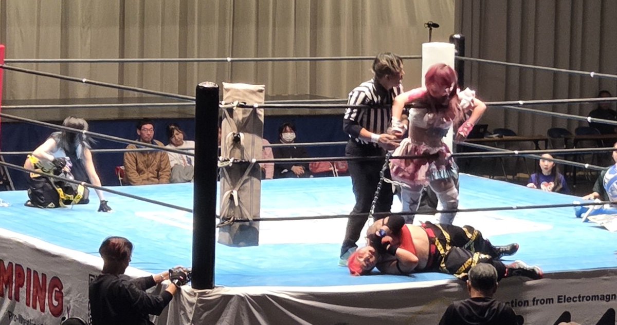 yukisyo1103's tweet image. 3人の作戦会議
試合見てて面白かった😆
今日も会えて嬉しかったよ〜
#BB
#Yappy 
#杏ちゃむ
#Crea
#BBっと