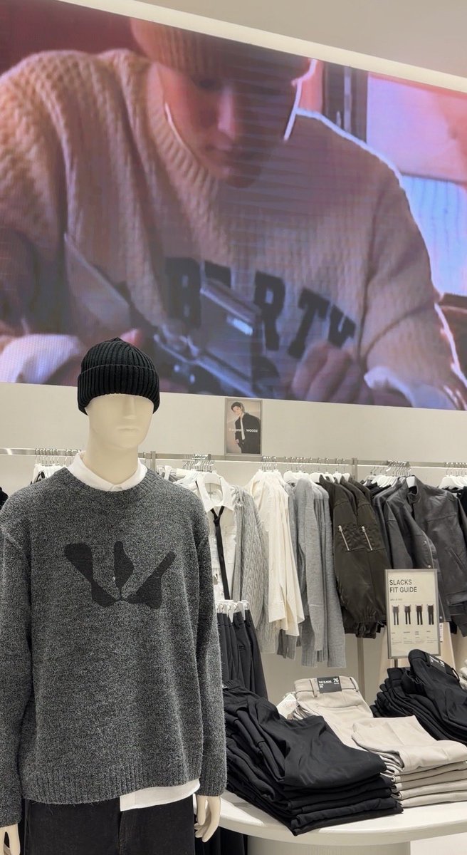 ..보유 tweet media