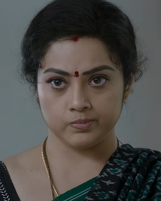 அப்பா சின்ன குஞ்சுல ஓலு வாங்கி ஏன்மா கஷ்டபடுற நீ தாத்தா கூட படுக்குறனு தெரியும்.. தாத்தா பூல சப்பி பாத்தேன் வாழைக்காய் மாதிரி இருக்கு அப்பாவ டைவர்ஸ் பண்ணிட்டு தாத்தாவ கல்யாணம் பண்ணுமா தாத்தா பூல சப்பி உன் கூதில வைக்கிறேன் எனக்கு விளையாட தம்பி பாப்பா குடுமா