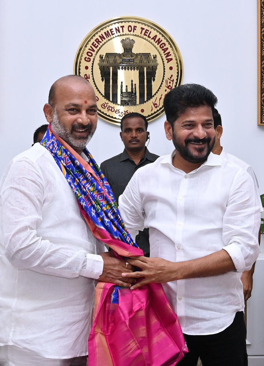 Pratyush (@pratyushgvh) on Twitter photo Nee logic ikkada kuda varthistda Anna mari …🤷♂️ Nee logic ikkada kuda varthistda Anna mari …🤷♂️