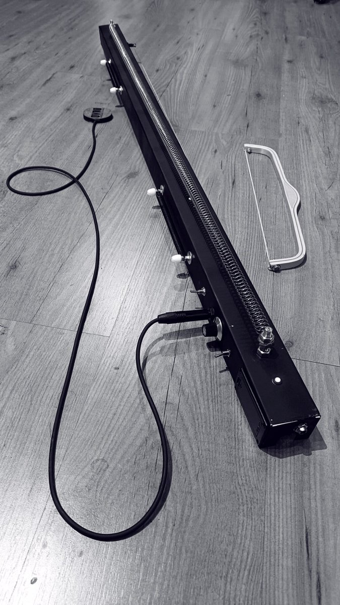 Tube Tentacles tweet media