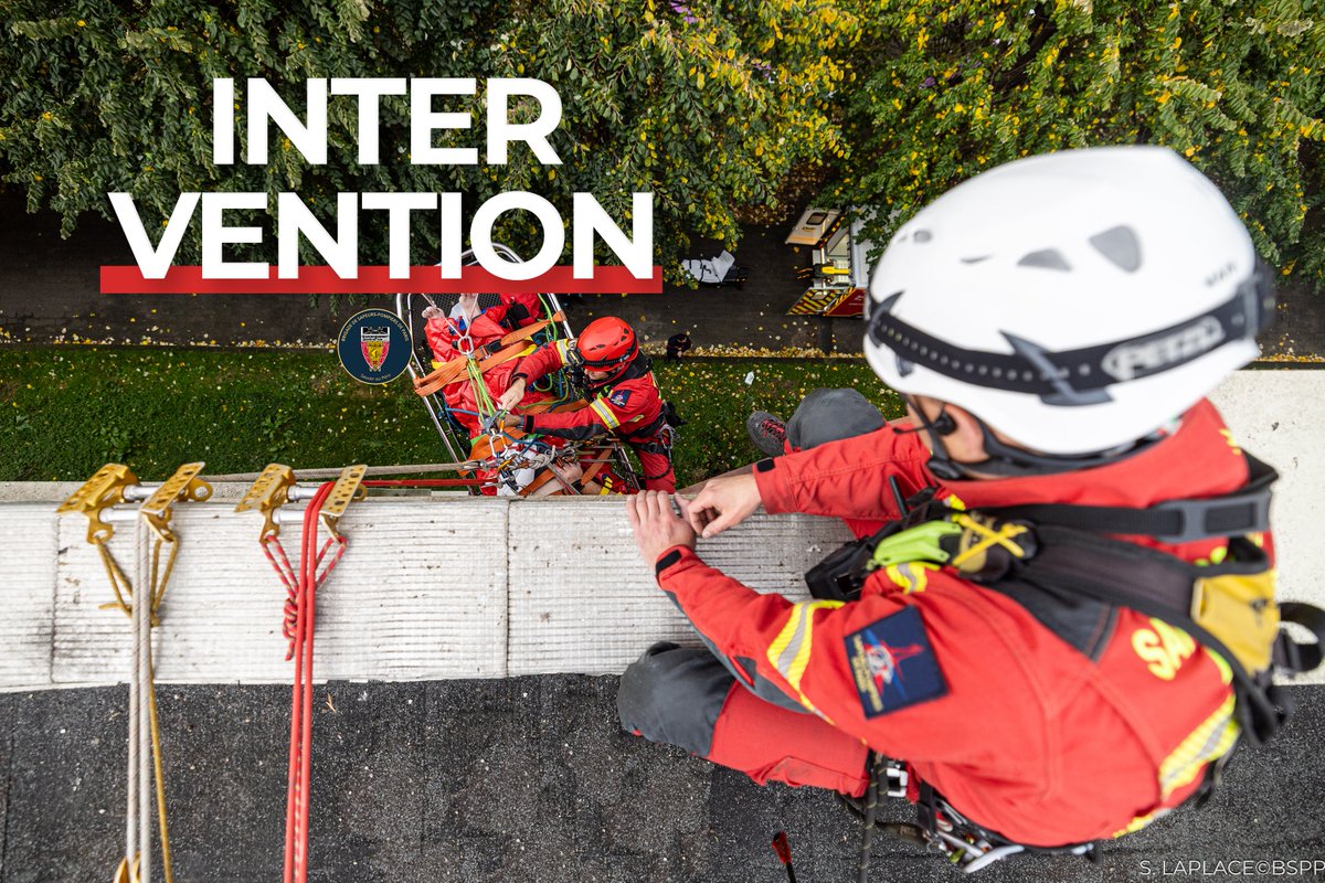 PompiersParis's tweet image. [🚨 #Intervention] Hier, vers 16h00, les sapeurs-pompiers de Paris sont intervenus pour le relevage d&apos;une victime à Aubervilliers (93).

🧑‍🚒 Située au 5e étage, une évacuation par l&apos;extérieur était nécessaire pour le brancardage. Un renfort du groupe d&apos;intervention en milieux…