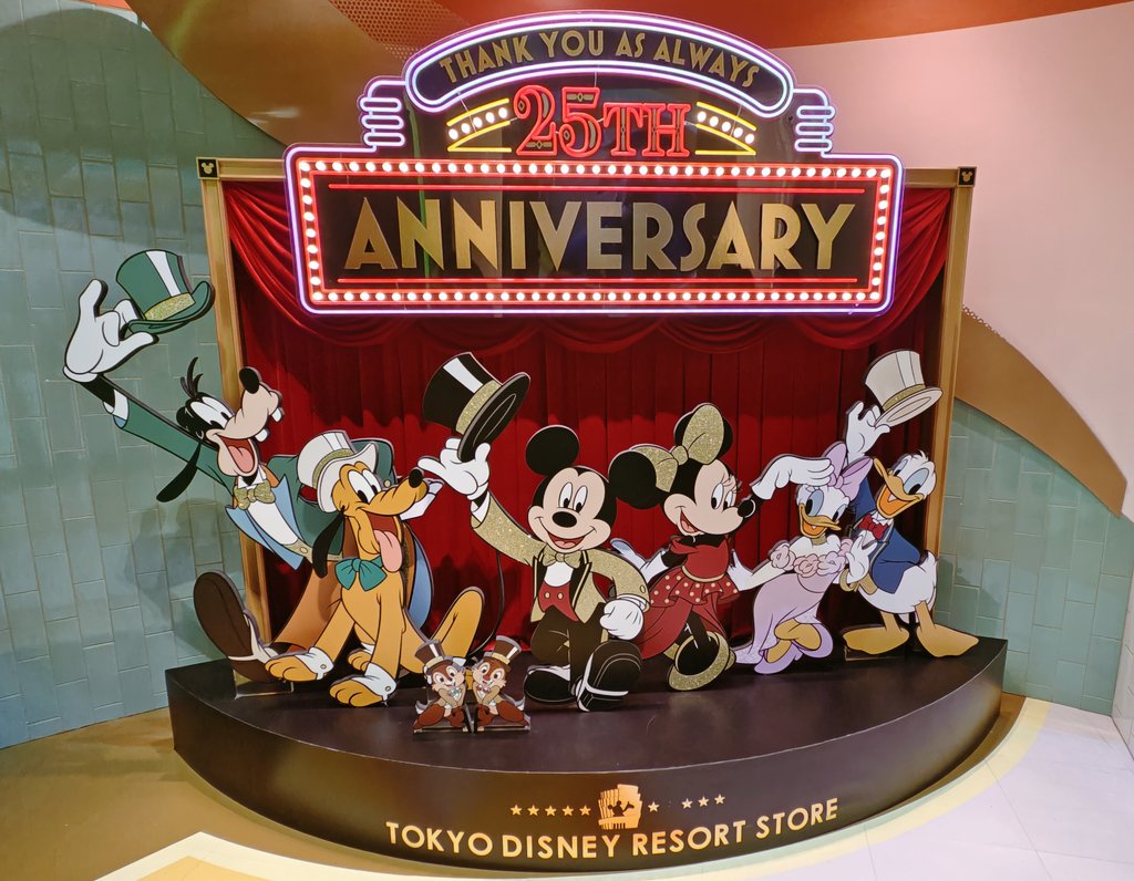 昨日後泊してたっぷり寝てからピアリでバーガー食べてストア行って帰路！
二泊三日楽しかった〜👏