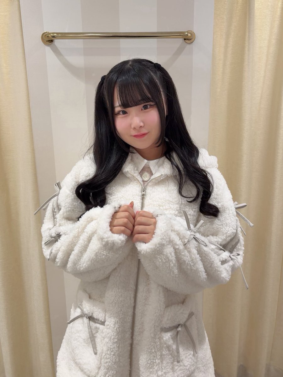 天王寺店 𝐜𝐨𝐦𝐢𝐧𝐠 𝐬𝐨𝐨𝐧…♡ #リボンボアコート color⇒OW/PBE