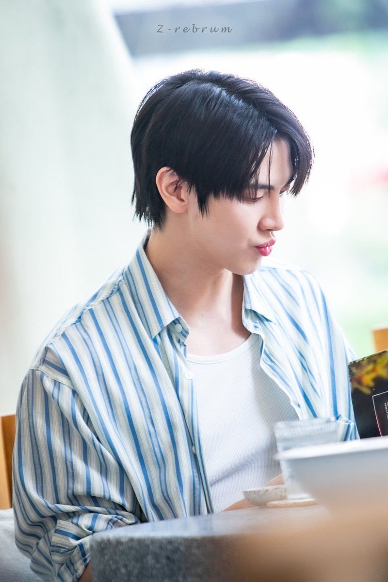 _zrebrum_'s tweet image. 😙😌
#ITSSKINxMaxkyPrivateTrip
#maxky_rp #maxkybyZ