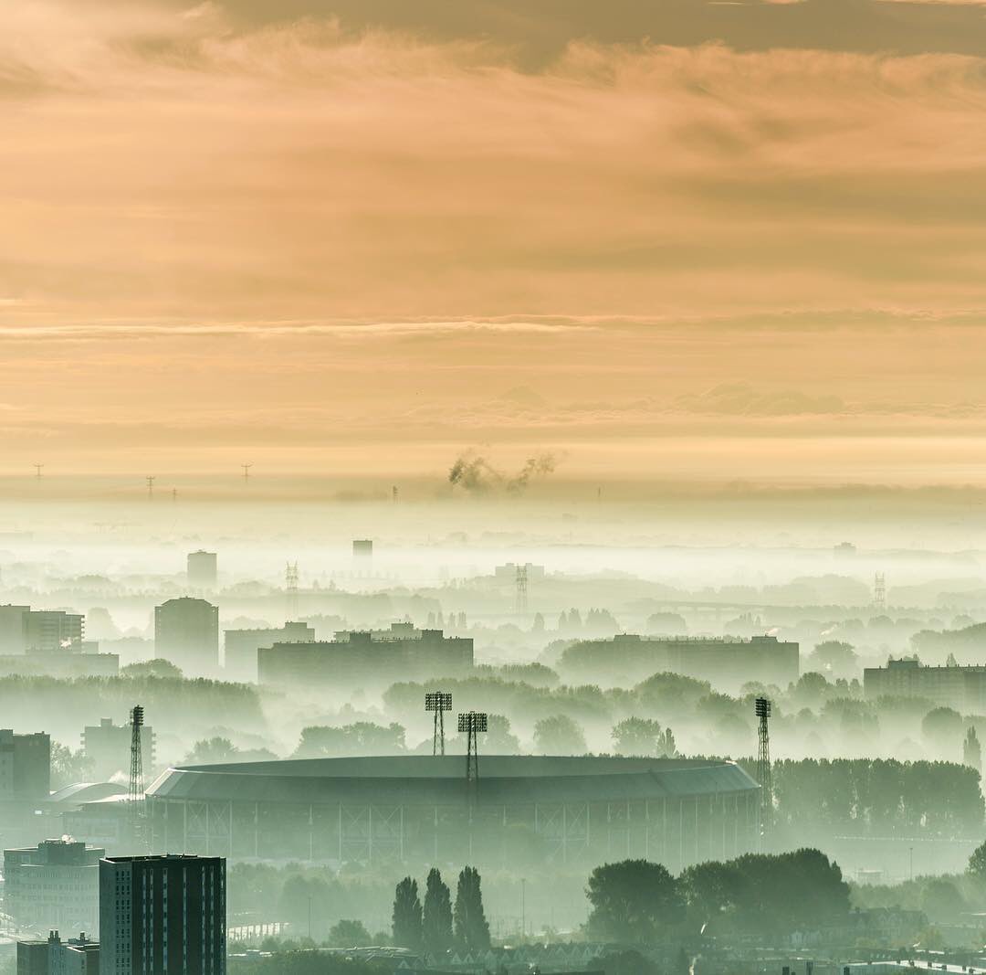 Laat dit een dag worden voor in de boeken...

WIJ ZIJN FEYENOORD! 🔥 #FEYpsv