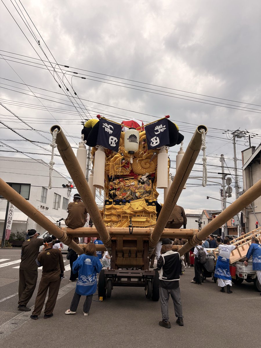 kengo_122's tweet photo. 新居浜太鼓祭り2025
昭和通り集合 久保田太鼓台、新田太鼓台

 #新居浜太鼓祭り
 #久保田太鼓台
 #新田太鼓台 https://t.co/d3XfdXOv0f