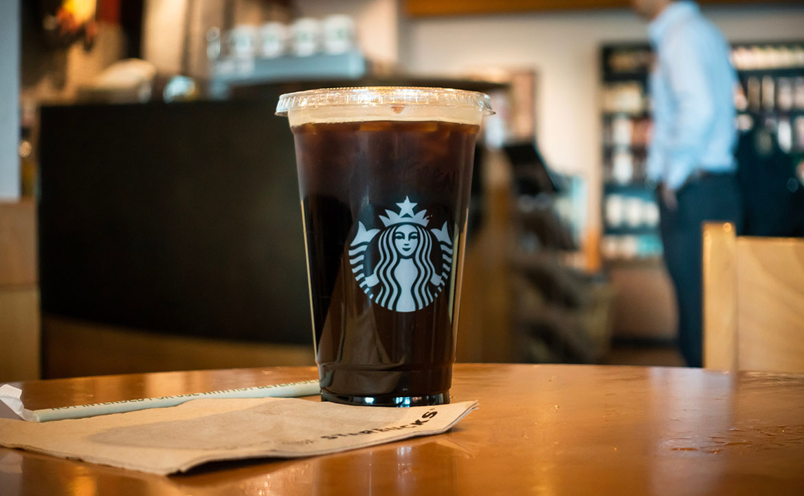 XiaohuInsight's tweet image. 🥰币圈小新闻，币圈新人给大家送周末福利了
☺️能否在贵圈立足全靠大家的支持
✅留下BSC地址 请各位前辈喝杯冰美式
😍一键三连 抽10个人* 6.6USDT
⏰能力有限， 别怪小户小气，完全随机，没中勿怪！