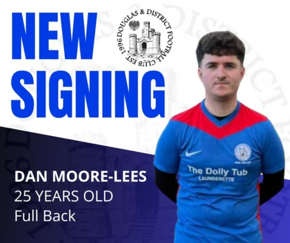 Full back Moore-Lees made his debut for the club yesterday, starting for the combi. Welcome Dan!