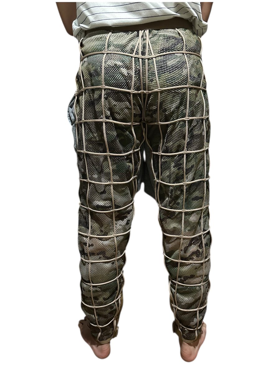 Bennett_gear's tweet photo. gillie pants MC ver
リボン、ウェビングはmil specのものを使用し、バックルはITW製のバックルを使用しています。 https://t.co/kD5UDAkjsE
