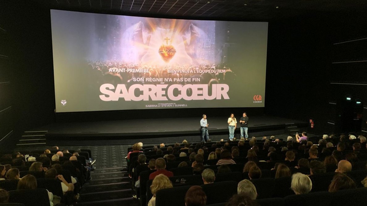Fdesouche.com est une revue de presse tweet media