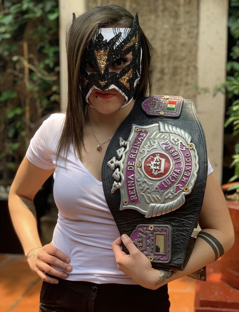 Chupacabra_01's tweet image. 🎂Happy Birthday to Keyra! #Keyra #LuchaLibreAAA #WWE #NXT #ECW #NWA #WCW #TNA #ROH #AEW #MLW #CMLL #NewJapan #NJPW #ProWrestlingNoah #AJPW