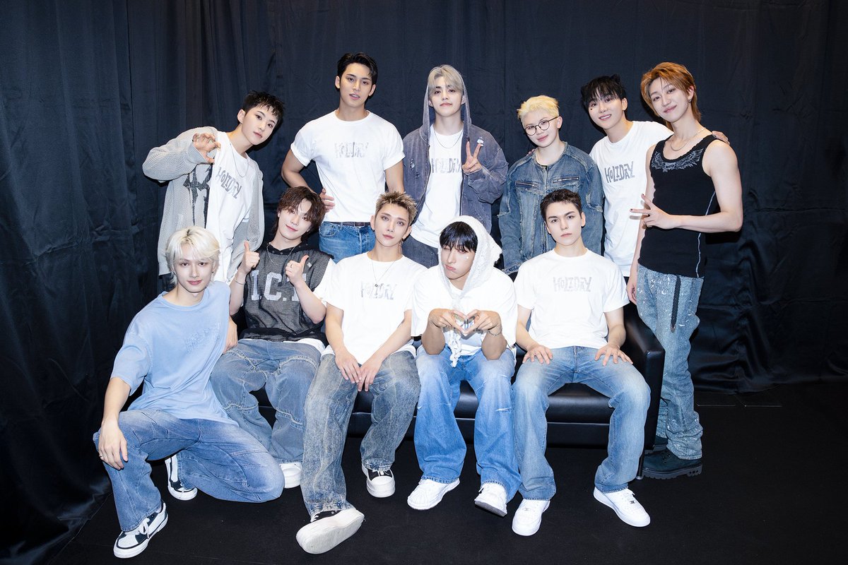 jun17boo17's tweet photo. 2025 MAMA AWARD 投票🙋

SEVENTEENの音楽は毎日聴いても全然飽きない😆
活力になってくれる✊
いつも感動を戴いてばかり🥺
セブチありがとう🫶

SEVENTEENを応援してます🩷🩵

#2025MAMAVOTE
#SEVENTEEN

🔁リポストも1票になりまーす。
1日1票😆 https://t.co/aC94lSa2Gv
