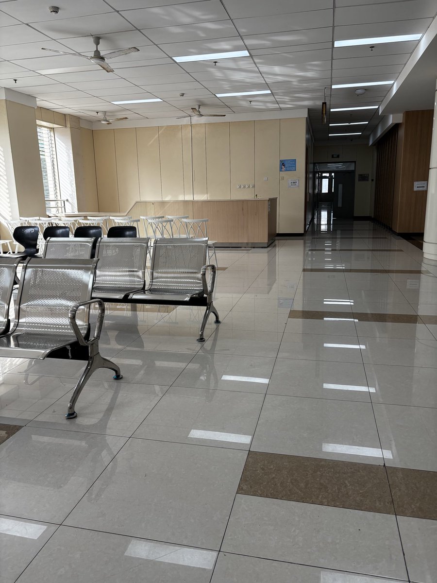 SheharaDZ's tweet photo. Really impressed to see how clean and well maintained the National Hospital is looking these days. If they can continue to maintain this standard, it’ll make such a positive difference for everyone who visits or works there. 👏🏥 https://t.co/PZhTc1KKnW