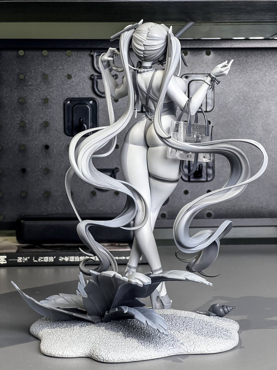 SUBONG先生<a href="/Moonsubong/">𝗦𝗨𝗕𝗢𝗡𝗚</a>イラストのシンデレラ
実物進んでます💪
うーんかわいっ！

#NIKKE #シンデレラ #Cinderella #フィギュア好きと繋がりたい