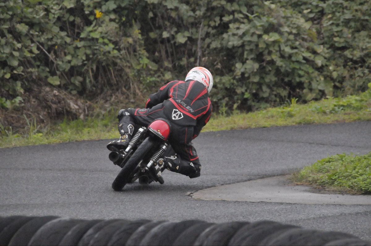 まーーです。 SAINT Mxxxxxx】×Kosuke Kawamura セントマイケルフーディ- SM