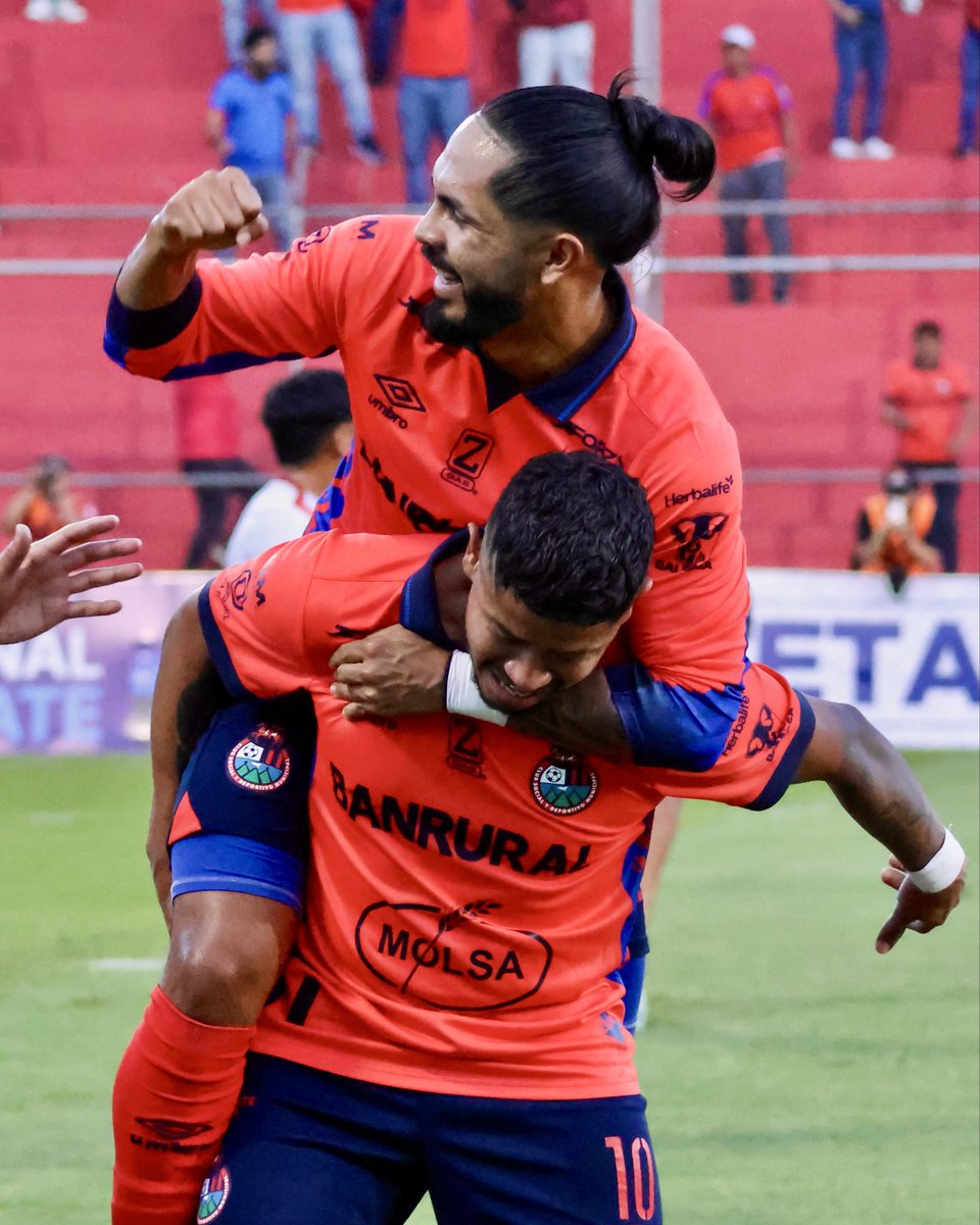 Rojos_Municipal's tweet photo. ❤️💙⚽️🔝 https://t.co/oRYxlyKB0K
