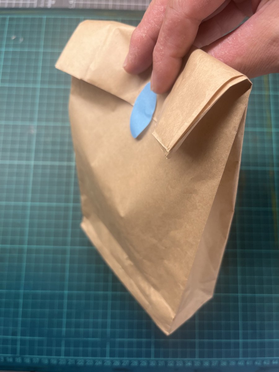 srfchen's tweet image. 杜◯町的紙袋

 base on shingaさん@taiga09794088 のdesign