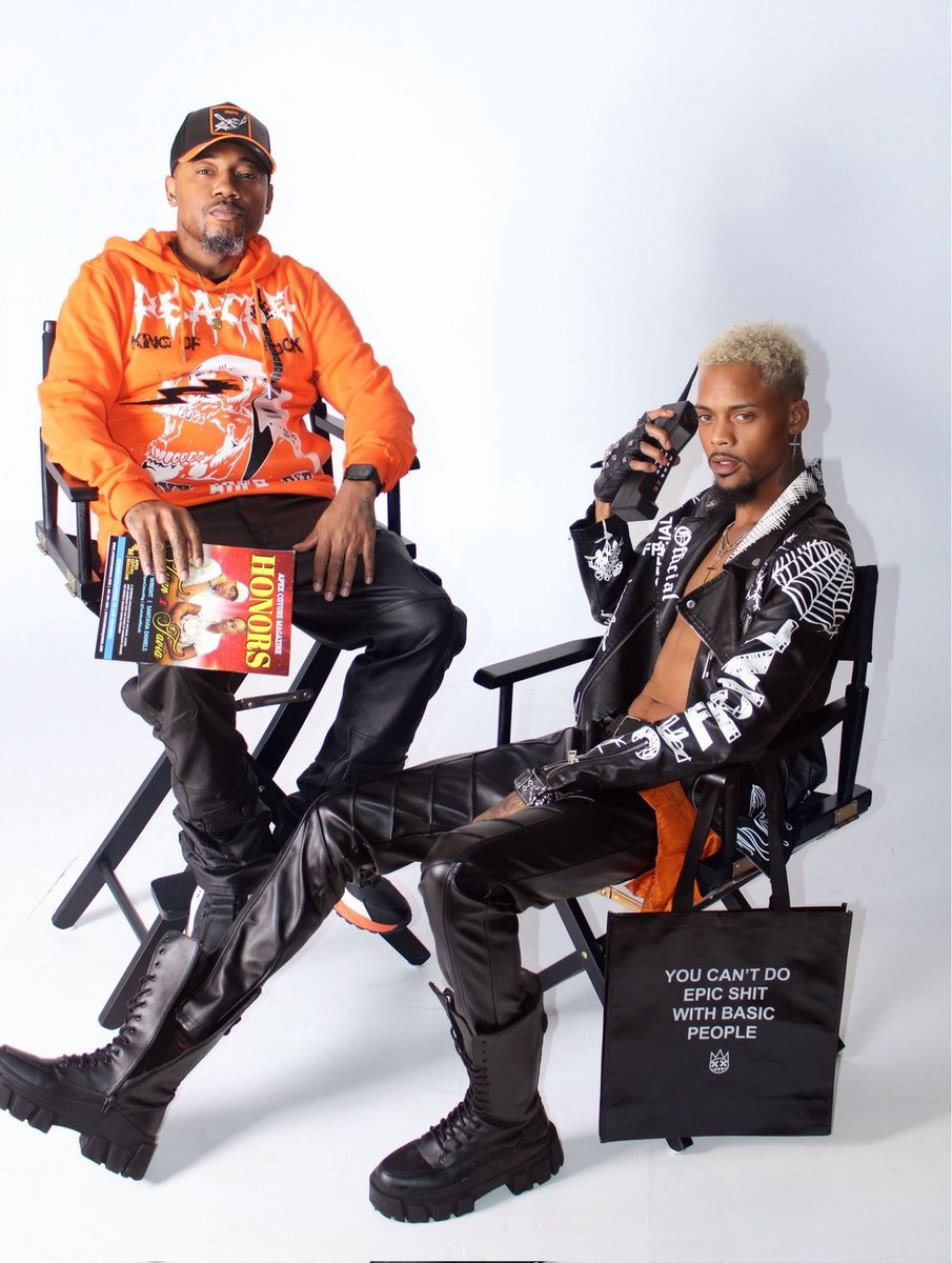 Apex Coture Mag! tweet media