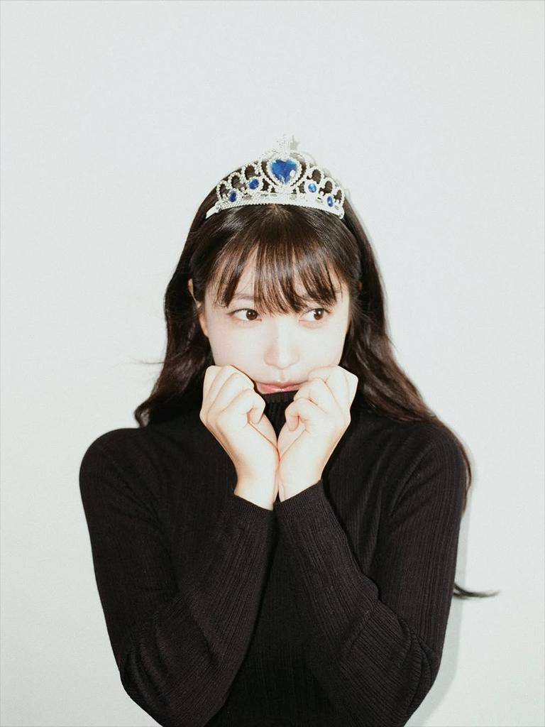 yerivmie's tweet image. fully turning myself to a princess is always a dream, and now i'm making it come true with one glistening piece of royal blue tiara sticking on me. ₊ ⠀👑 ˚ ⠀₊ never to rule, but at least i'm qualified enough to build my own sovereign!