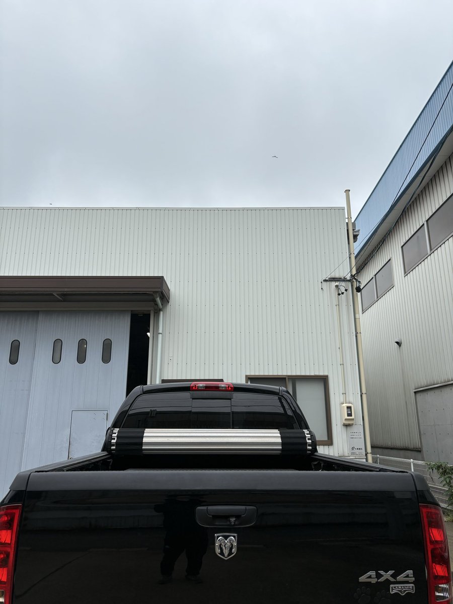 天気が悪いけど、機械が回ってるから
車でも洗うか🤔