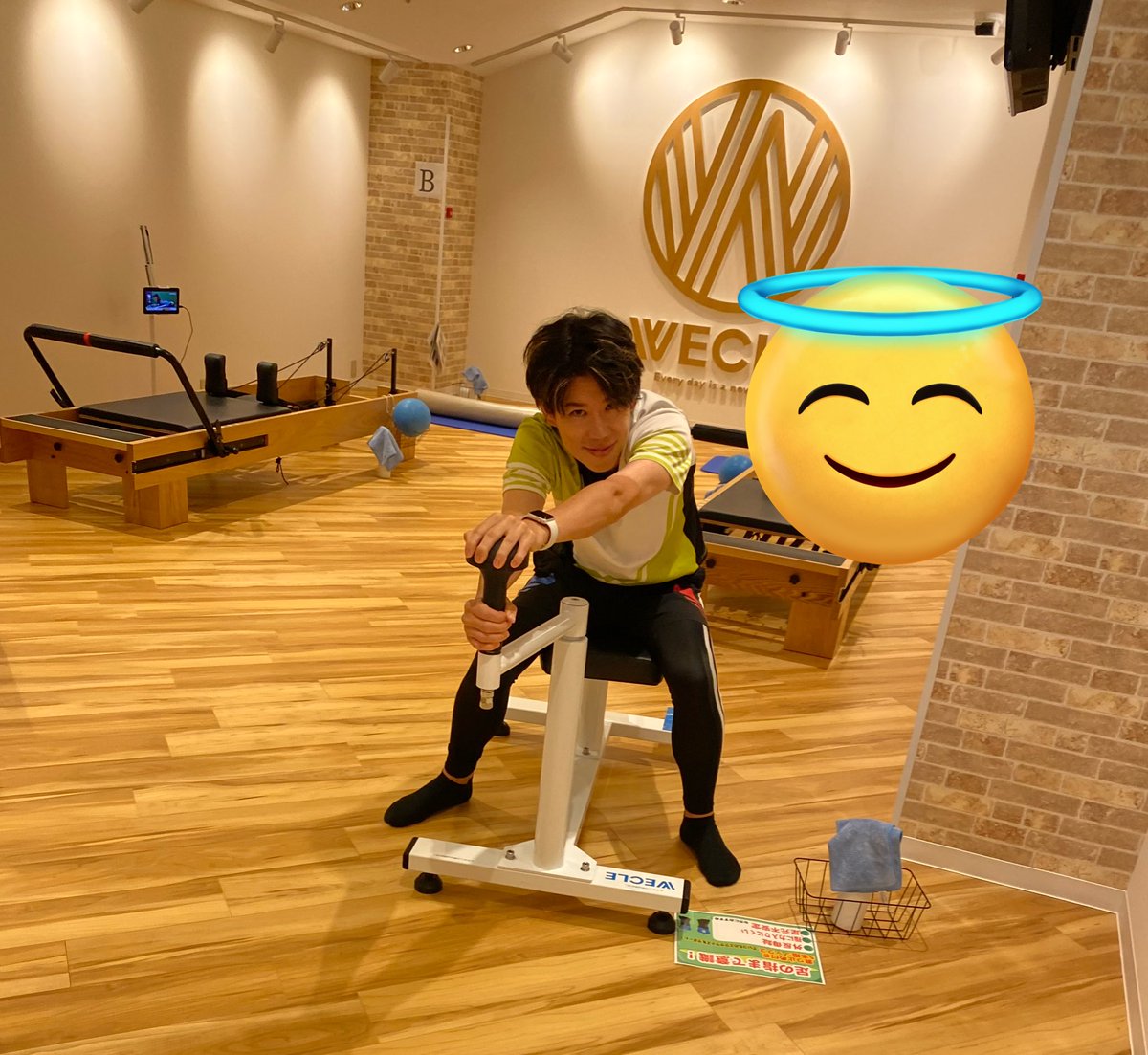a_wecle's tweet photo. 今日はせんちゅうパル
DS✖️wecleで合同朝礼🎃
お客様に運動する習慣の場を！！✨

そして山本店長、ざっきーは
ピラティス体験🤣👍

#wecle
#ドクターストレッチ
#せんちゅうパル
#運動習慣 https://t.co/ncuUZSli7d