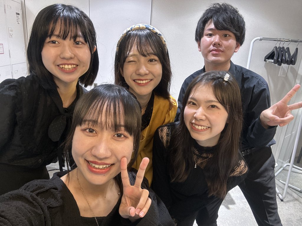 kinmokuseiChoco's tweet photo. -------------🌼出演情報🌼-------------

私たち金木犀は、本日開催中の『AGSジャパンリーグ東日本決勝』に出演いたします✨

⏰ 10/26 (日) 13:05~
📍 池袋グローバルリング

心を込めて歌います！ぜひお聴き下さい。

#アカペラグランドスラム #AGS2025
-------------------🌼------------------- https://t.co/JVMauGEwJ4