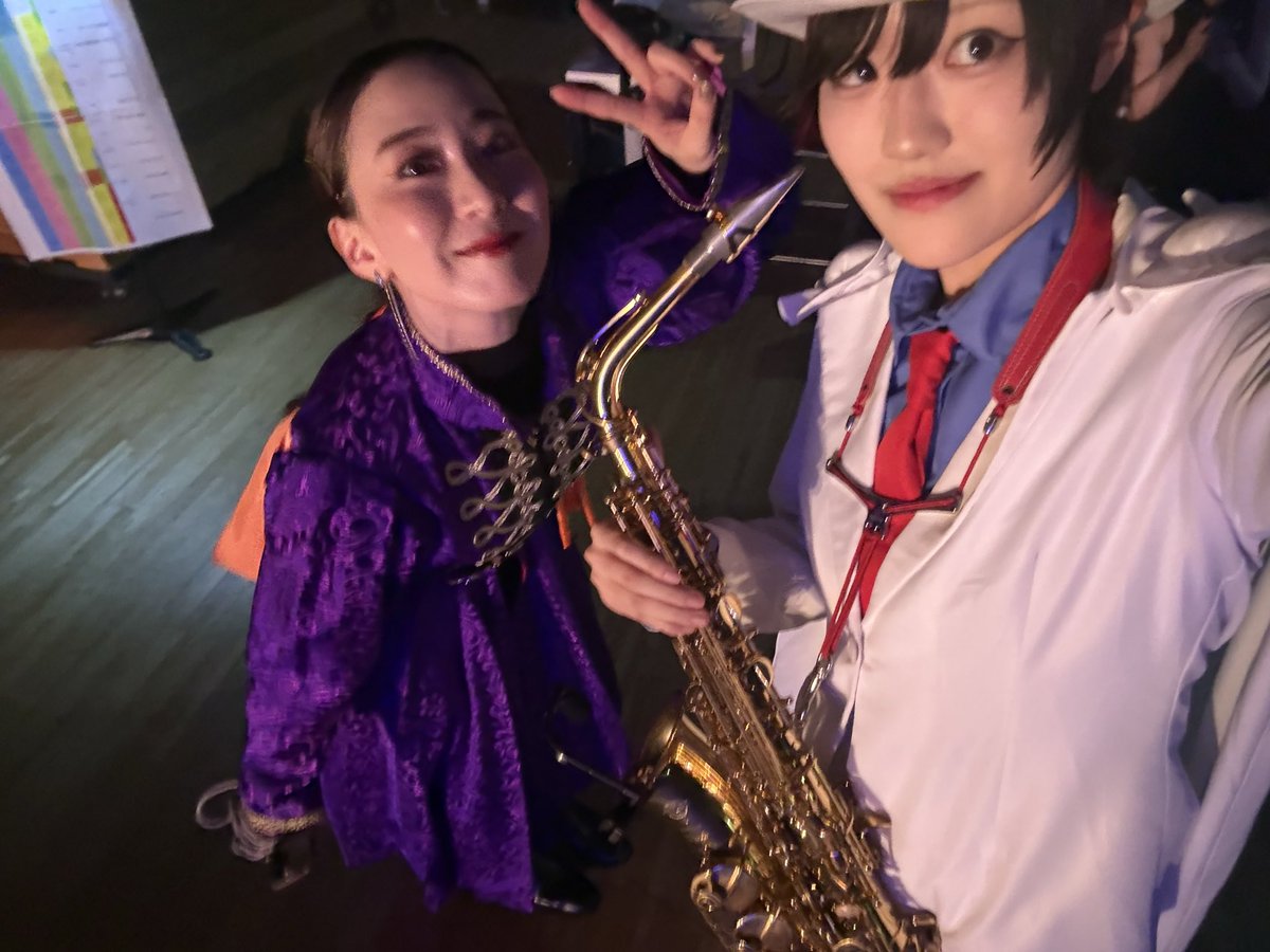 AriaSax22's tweet photo. そして！！！
#アニコレオーケストラ　
の振付芸術監督の@FlySixB さんと！！
めちゃくちゃお世話になりました！
一緒に最高の怪盗キッドを作ってくださり本当にありがとうございます😭！ https://t.co/k4dIcCUtx6