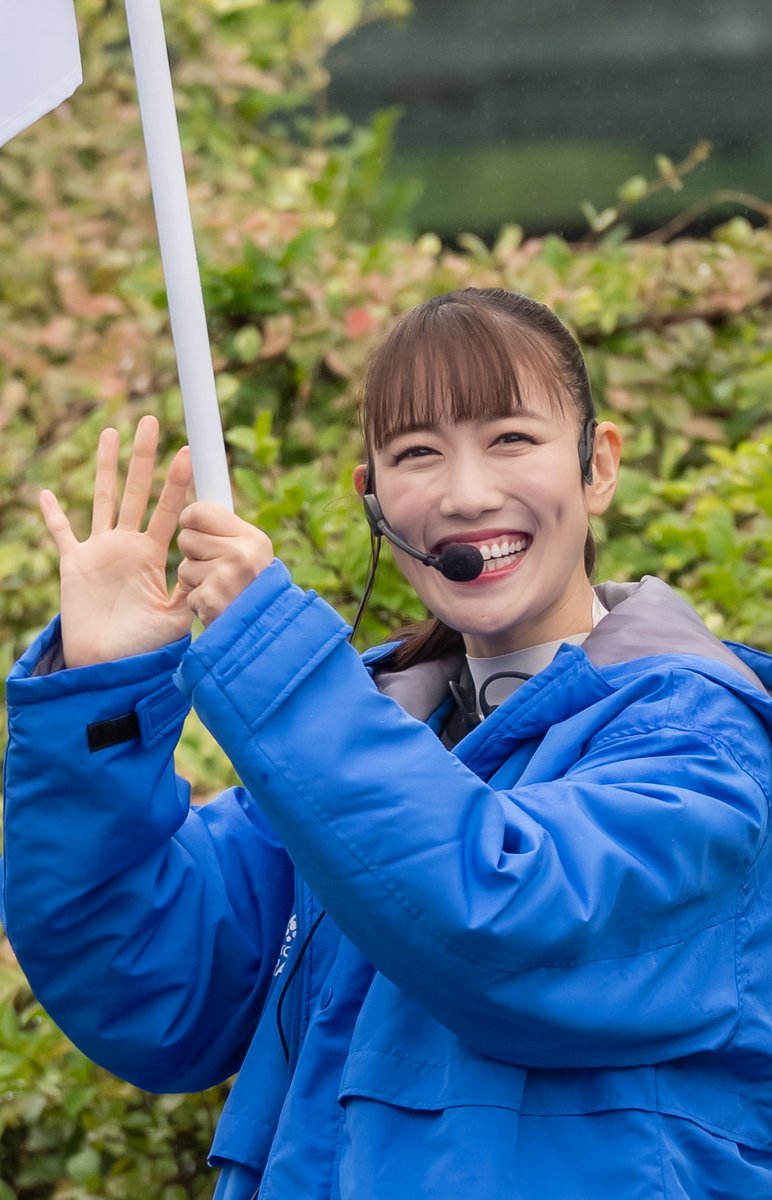 20251026横浜マラソン2025@横浜市

湾岸ハイウェイランのスターターを務める高城れにさん🐈‍⬛

#横浜マラソン2025
#れにちゃんかわいい