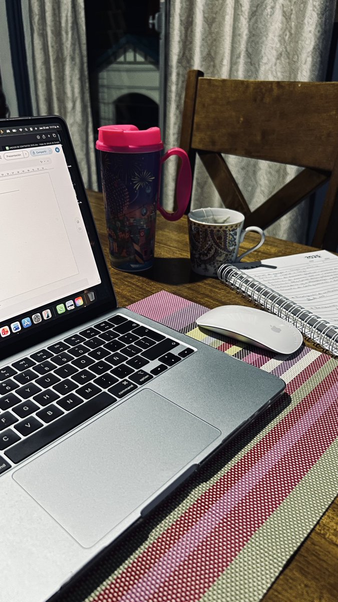 A veces, toca así hasta media noche…