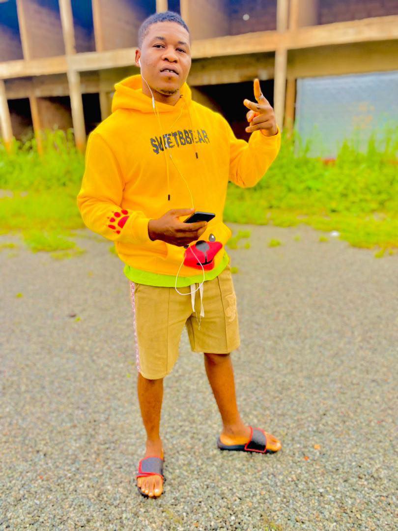 Mainchief01's tweet photo. “For me, becoming isn’t about arriving somewhere or achieving a certain aim. I see it instead as forward motion, a means of evolving, a way to reach continuously toward a better self. The journey doesn’t end."
(🦅💫MAIN-CHIEF💫🦅 OF AFRICA 🌍🐆🦒🦓
💫🐆THE PROUD HONEST IGBO MAN) https://t.co/lNdawBi27l