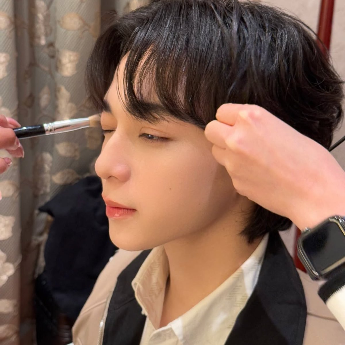 G0DneverKNOW's tweet image. หน้าจิ๋ว ตากลม ขนตายาวเป็นแพ รับกับจมูกรั้นเล็กๆ ปากกระจับรูปหัวใจ ถ้านี่ไม่ใช่เคะที่หน้าหวาน น่ารักที่สุด
#บาสเด็กอ้วนที่แท้จริง