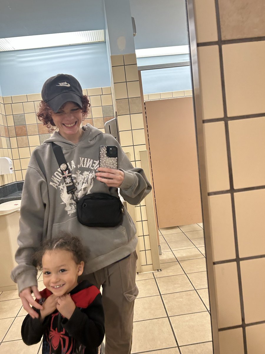 okaybrii's tweet image. 💕#spam