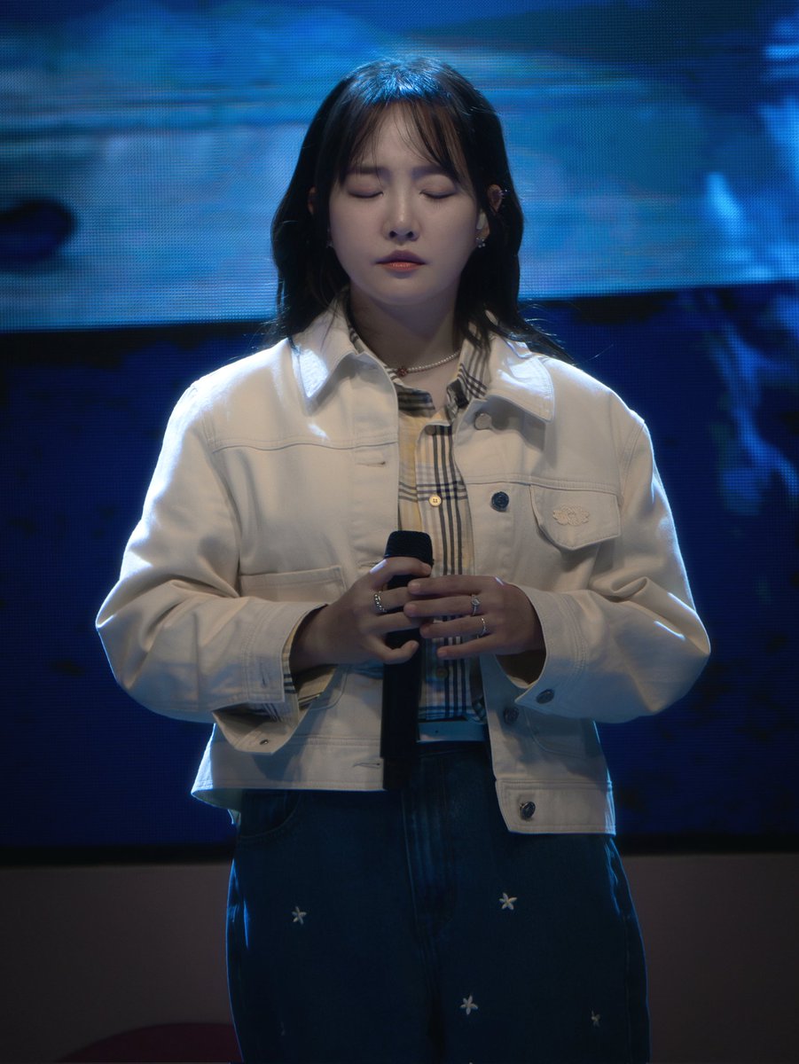 ddo_bang's tweet photo. 251025 대전 동구동락 축제
#윤하 #YOUNHA https://t.co/TsCG57EnzN