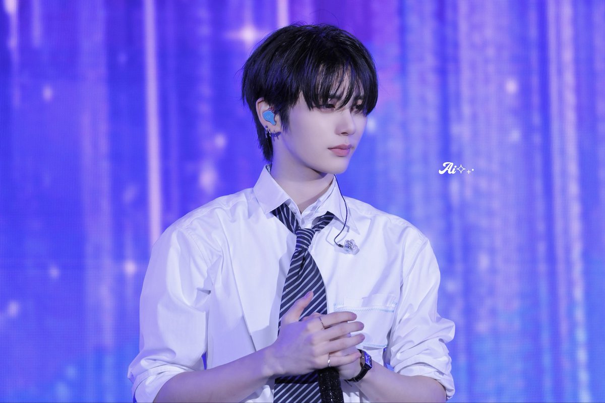 251025 INK

🔮✦.*

#보이넥스트도어 #태산 #テサン
#BOYNEXTDOOR #TAESAN