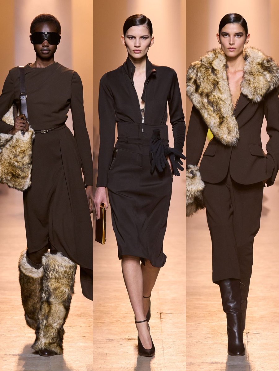 ifashionshd's tweet photo. -
Elie Saab FW 2025 https://t.co/TKedld032j