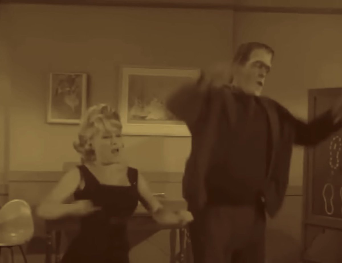 _davided's tweet image. Hmmm, Mash gooood !

For my Geezer Friends,

Don’t let the young whippersnappers in your life

Think We Didn’t Have Fun at Halloween Parties !

          WE DID THE MASH !

youtu.be/8U1Bz_NUKxQ?si…