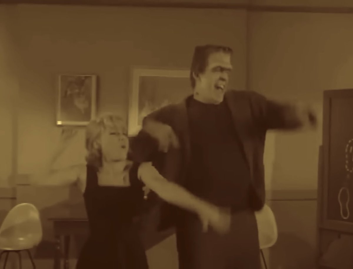 _davided's tweet image. Hmmm, Mash gooood !

For my Geezer Friends,

Don’t let the young whippersnappers in your life

Think We Didn’t Have Fun at Halloween Parties !

          WE DID THE MASH !

youtu.be/8U1Bz_NUKxQ?si…