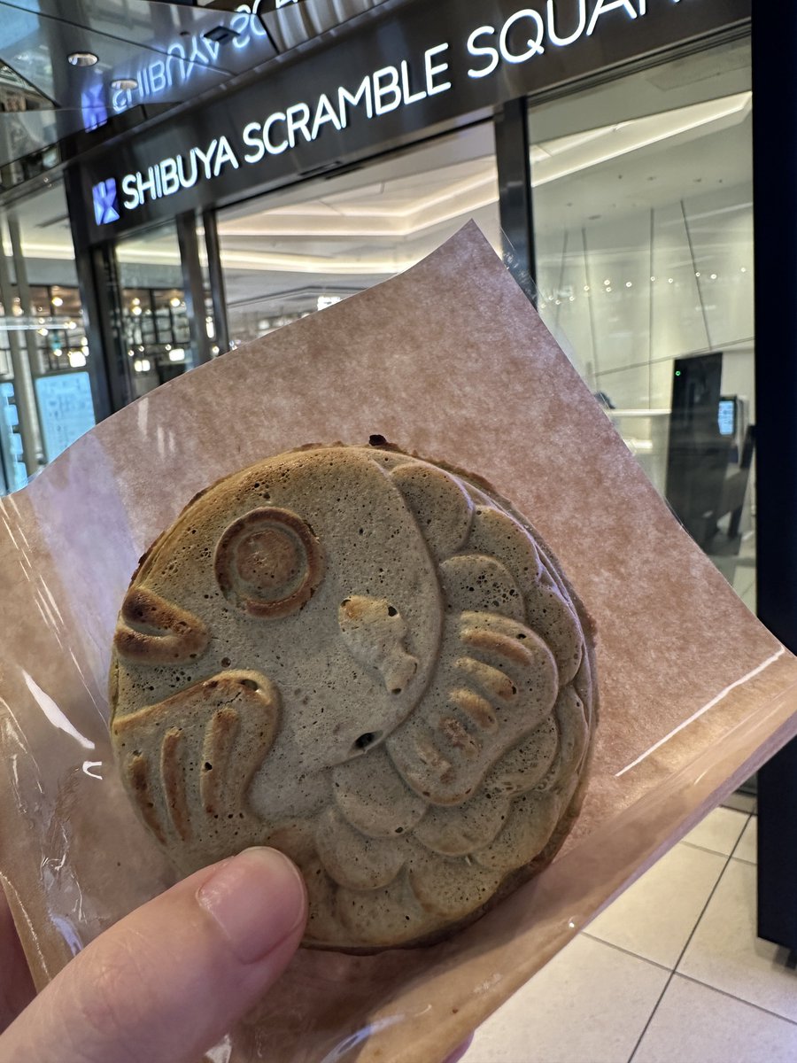 ◆希少【美品・匿名配送】ゲームデザイナーのための空間設計 ワールド・オブ・サイバーパンク2077 | 株式会社誠文堂新光社