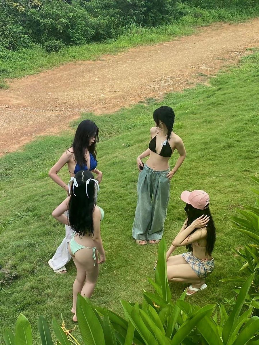 bdsm99qq's tweet photo. 四圣试禅心 https://t.co/NdyfM7Dehd