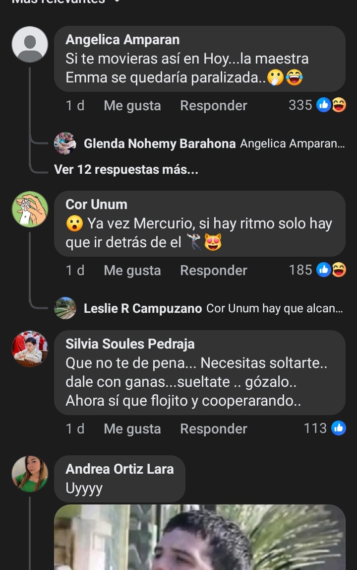 aaroncitoyyu's tweet image. Amistades las de Facebook aman a Aarón 😭🫵 tenemos que conseguirles saluditos a ellas también, son bien lindas 💞

DONDE ESTA AARON