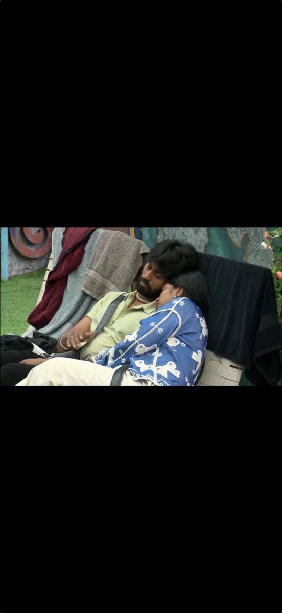 Paaru’s Boyfriend Oda Fav Pic .
#biggbosstamil
