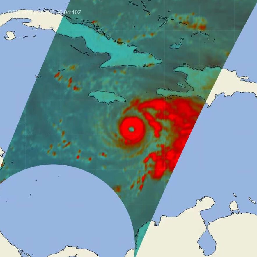 MaxVelocityWX's tweet image. Hurricane Melissa has taken a turn for the worst...
Melissa is rapidly organizing and will become a Category 4 hurricane within the next 12-18 hours, and become Category 5 by tomorrow night or Monday morning. This hurricane will be catastrophic for Jamaica. I am extremely…