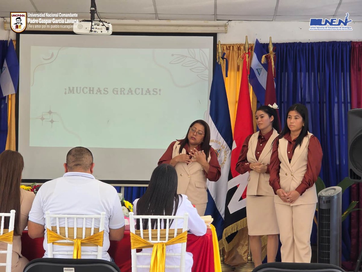 UNCPGGL_OFICIAL's tweet photo. En el CUR Matagalpa, se llevó a cabo la defensa de Monografías de la Carrera de Farmacia con Regencia y Visita Médica, donde 15 estudiantes presentaron sus trabajos finales como parte del proceso de culminación de estudios.

#somosuncpggl #SomosUNEN https://t.co/GzI1VVI1DW