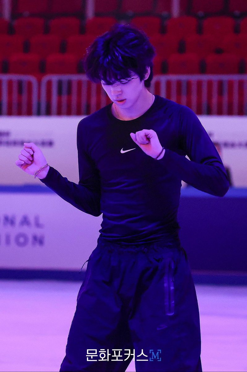 걸음마                          걸들의악마