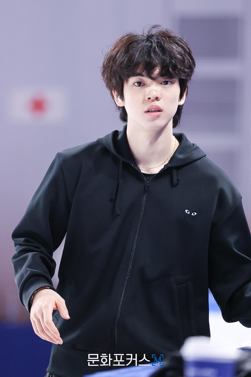 되게 막학기 체대 선배미 있으시다…