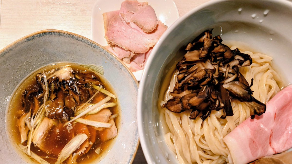 NagumoKen's tweet photo. ご馳走様でした!
#呉田 #goden #北浦和 #さいたま市 #ラーメン #埼玉ラーメン #つけ麺 #昆布つけ麺 #カメラマン #フォトグラファー #肖像写真 #モデル #南雲 #南雲賢 https://t.co/tA5eaY8nd3